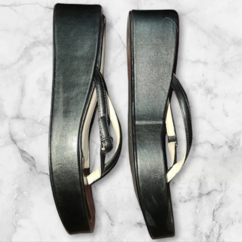 Urban Outfitters Black Platform Wedge Sandal US7 EU37 Bratcore Y2K GrungeSleek - Picture 4 of 7